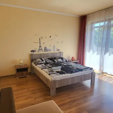 아파트 Bastya Apartmanhaz Sárvár
