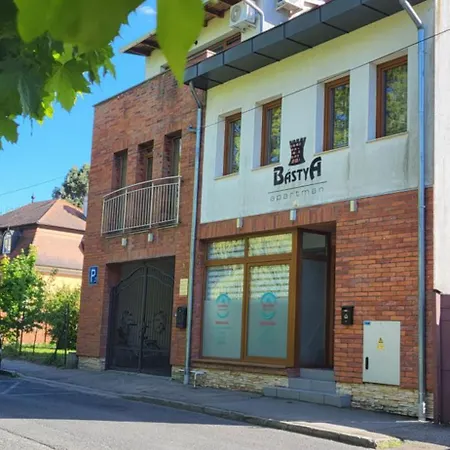 아파트 Bastya Apartmanhaz *