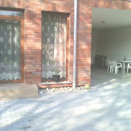 Bastya Apartmanhaz 아파트 *