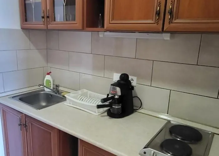 Bastya Apartmanhaz * Sárvár