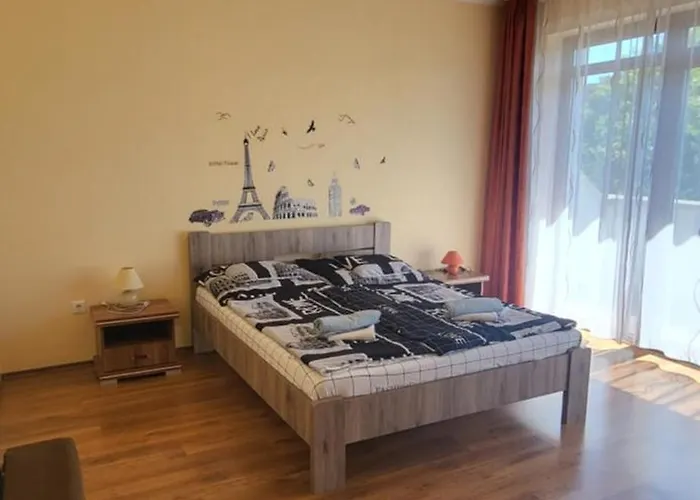 公寓 Bastya Apartmanhaz Sárvár