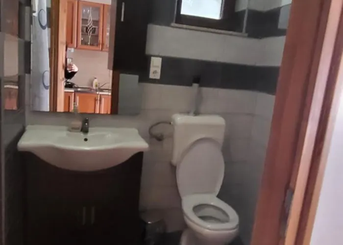 Bastya Apartmanhaz * Sárvár