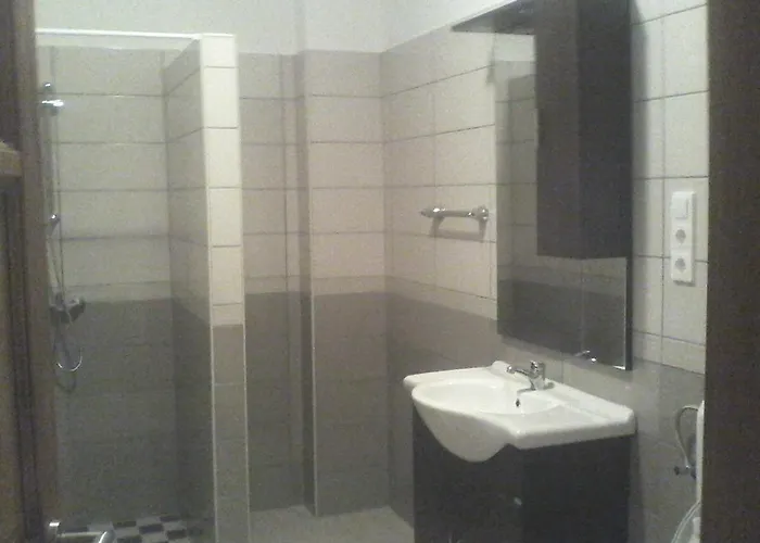 公寓 Bastya Apartmanhaz Sárvár